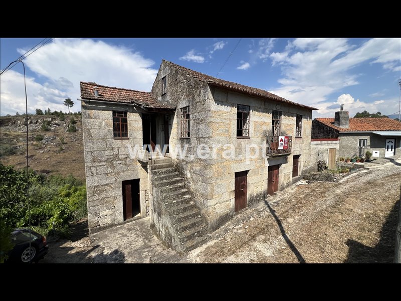 Moradia T4 à venda em Cativelos, Gouveia — foto 2