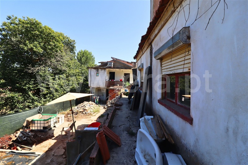 Moradia Rústica  Oliveira de Azeméis, Vila de Cucujães - 1500886 - 8
