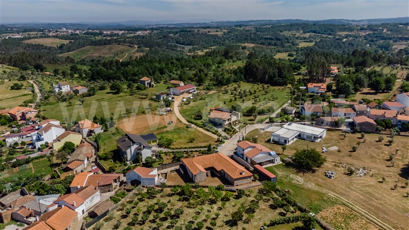 Moradia T4 à venda em Santiago, Seia — foto 4