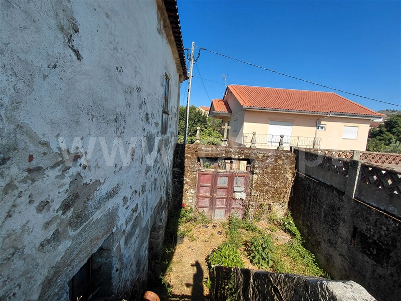 Moradia T4 à venda em Santa Valha, Valpaços — foto 17