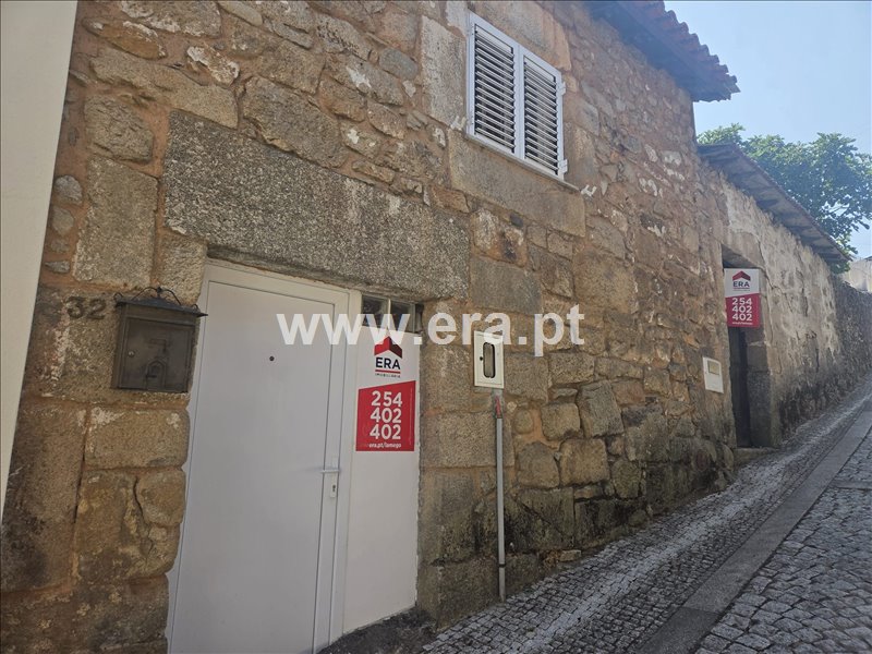 Moradia em Gouviães e Ucanha, €112.000