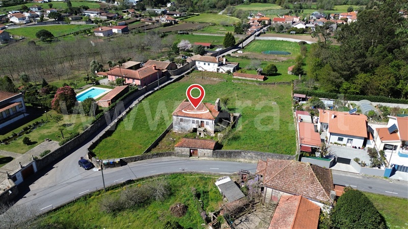 Moradia em Barroselas e Carvoeiro, €103.000