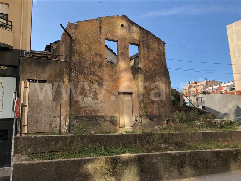Moradia Rústica / Vila Nova de Gaia, Mafamude e Vilar do Paraíso