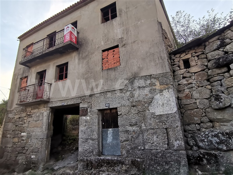 Moradia Isolada  Vila Nova de Paiva, Vila Nova de Paiva - 1273846 - 1