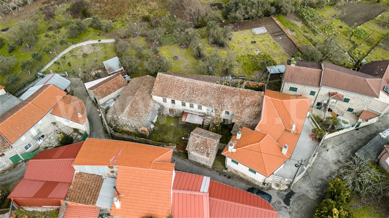 Moradia Rústica / Viseu, Couto de Cima