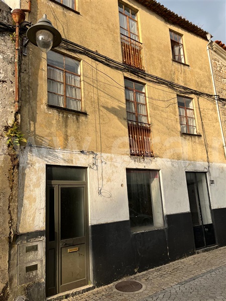 Moradia / Seia, Seia, São Romão e Lapa dos Dinheiros