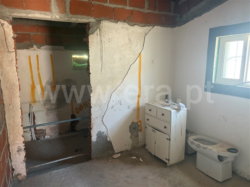 Moradia T2 Abrantes, Concavada - 1502620 - 5