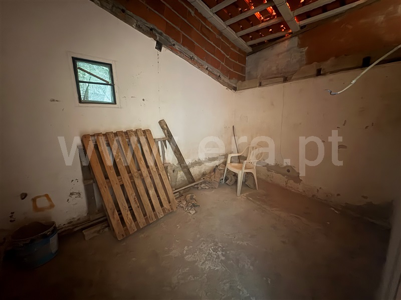 Moradia T2 Abrantes, Concavada - 1502620 - 7