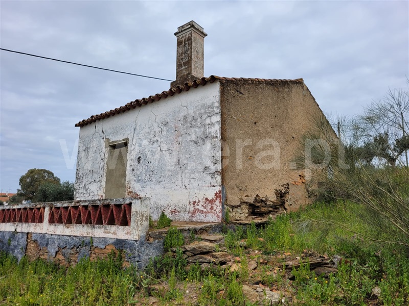 Moradia T1 / Alandroal, Alandroal (Nossa Senhora da Conceição), São Brás dos Matos (Mina do Bugalho) e Juromenha (Nossa Senhora do Loreto)