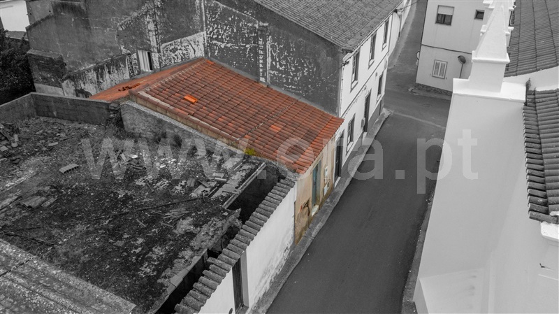 Moradia T1 à venda em Vila Nova da Baronia, Alvito — foto 2