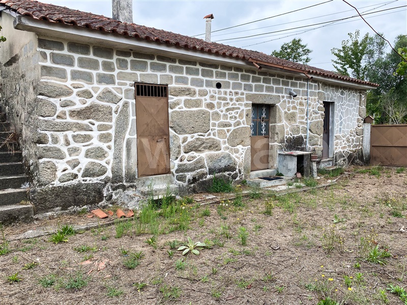 Moradia T1 / Amares, Ferreiros, Prozelo e Besteiros