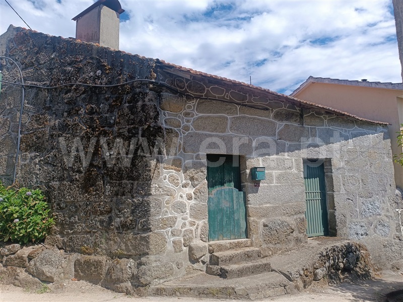 Moradia T1 à venda em Gestaçô, Baião — foto 9
