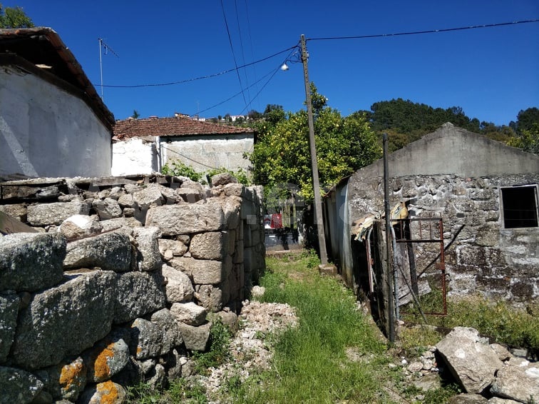 Moradia T1 / Baião, Santa Cruz do Douro e São Tomé de Covelas
