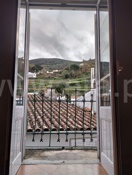 Moradia T1 / Oliveira do Hospital, São Gião