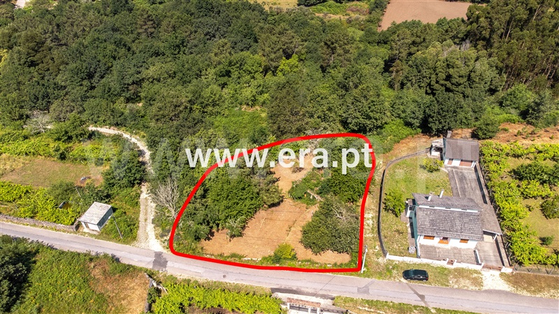 Terreno com ruina T1 com Urbano Paredes de Coura, Cossourado e Linhares - 1329274 - 20
