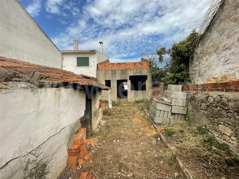 Moradia T1 à venda em Azoia de Cima e Tremês, Santarém — foto 4