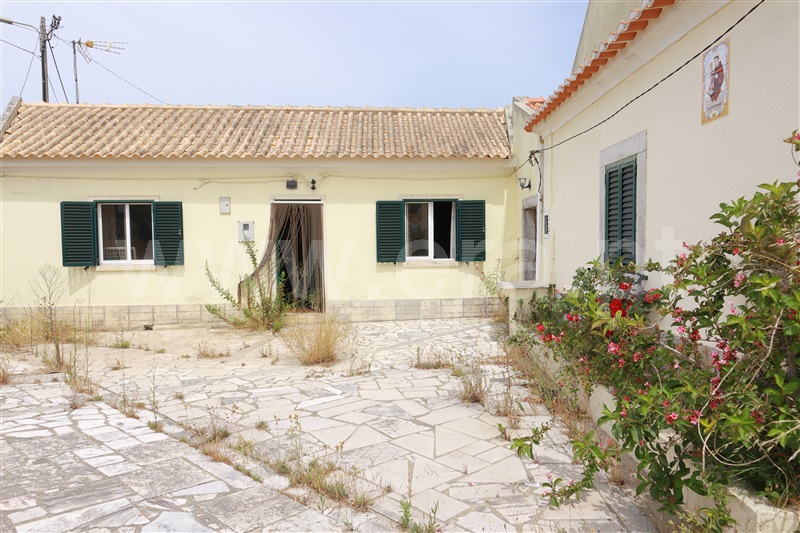 Moradia T1 / Sesimbra, Sesimbra - Zambujal