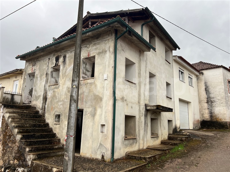 Moradia T1 / Tábua, Devaqueira