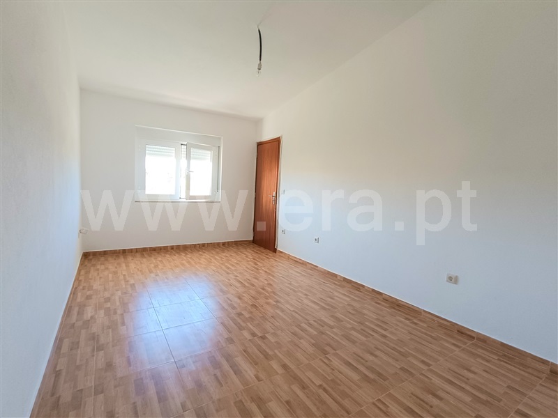 Moradia T1 Valpaços, Sá - 1304277 - 9