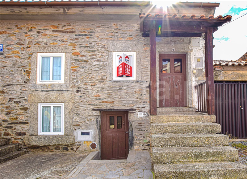 Moradia T1 / Vimioso, Vale de Frades e Avelanoso
