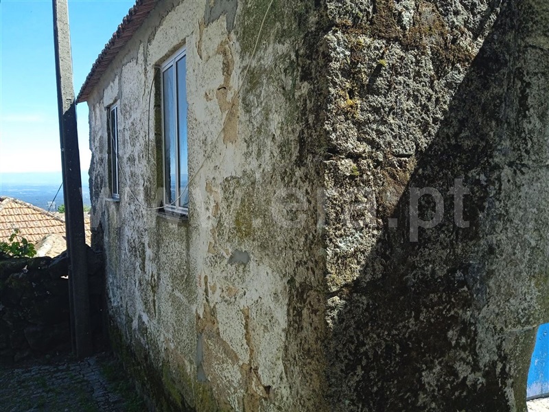 Moradia T1 / Vouzela, Fornelo do Monte