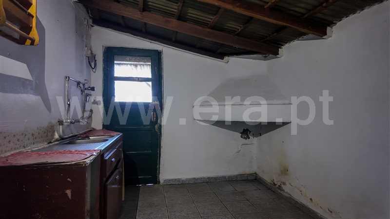 Moradia T2 Abrantes, Bemposta - 1425194 - 9