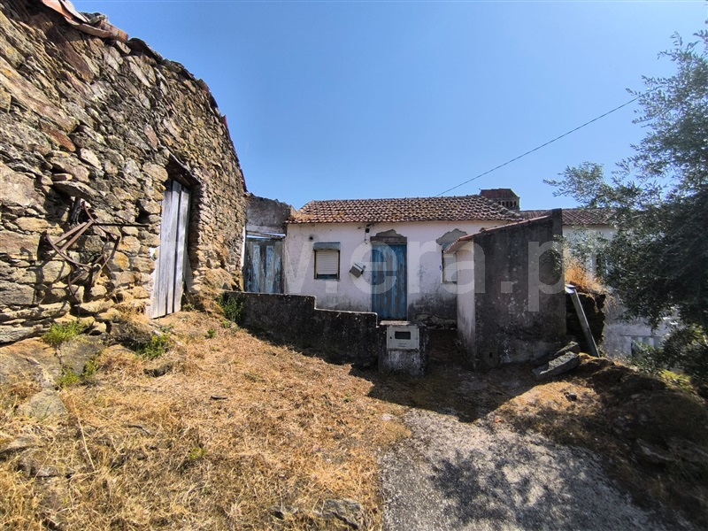 Moradia T2 / Abrantes, Fontes