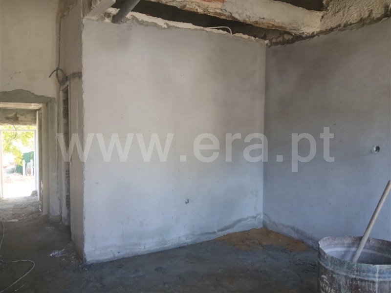 Moradia T2 à venda em Tramagal, Abrantes — foto 4