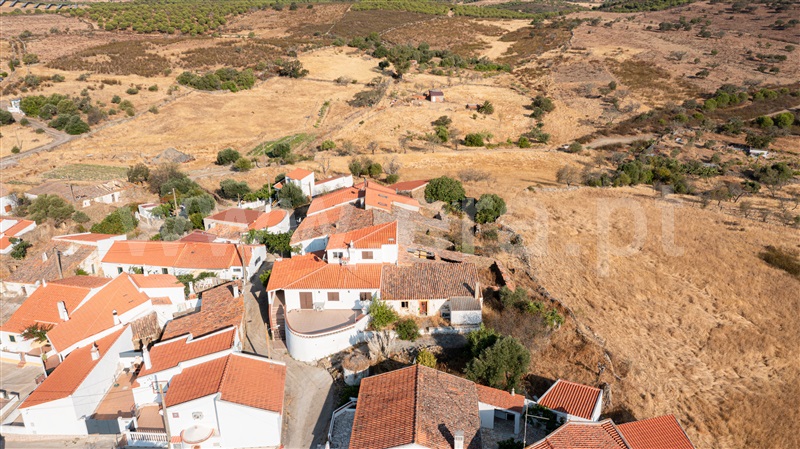 Moradia T2 / Alcoutim, Velhas