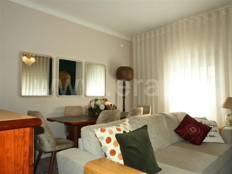 Moradia T2 com Quintal Alpiarça, Alpiarça - 1503993 - 2