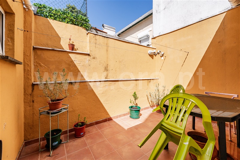 Moradia T2 à venda em Falagueira-Venda Nova, Amadora — foto 3