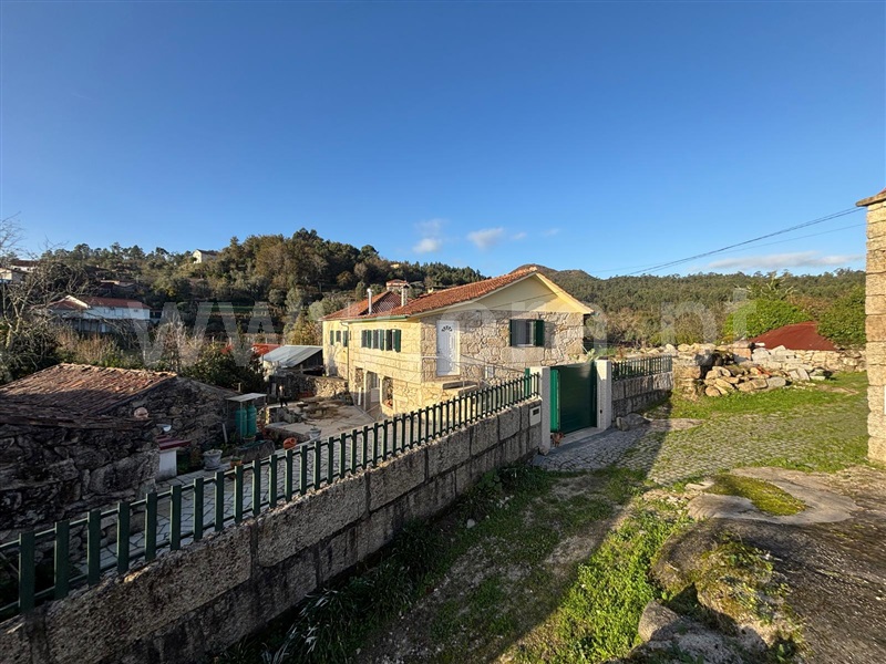 Moradia T2 / Arcos de Valdevez, Couto