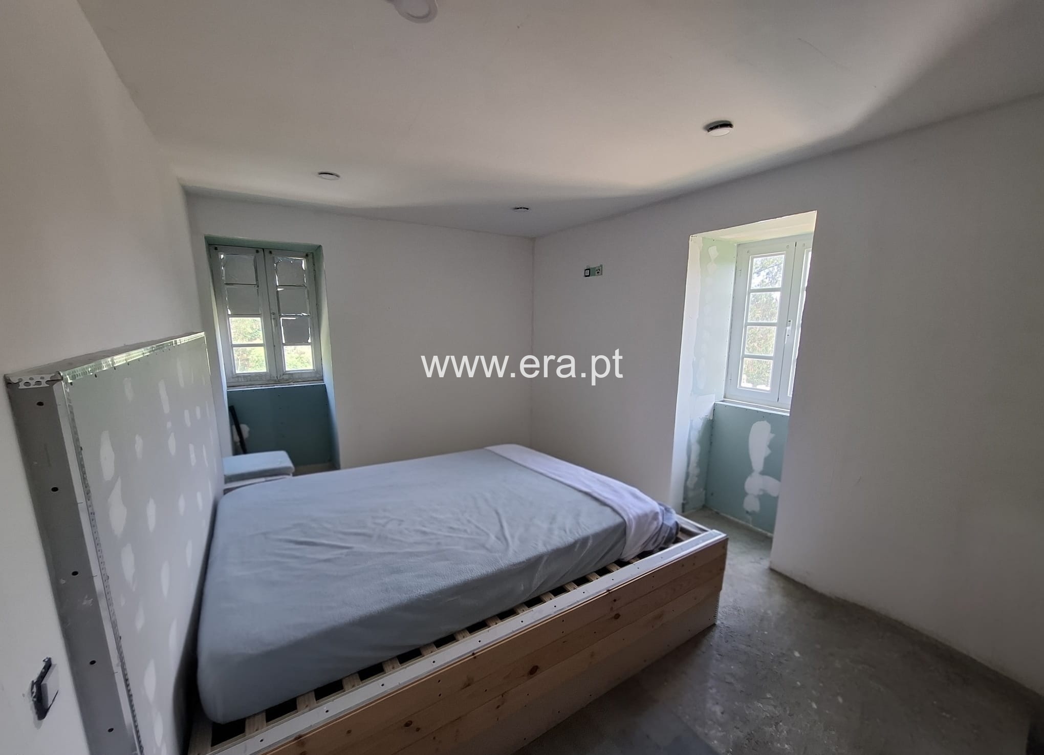 Moradia T2 / Arouca, Canelas e Espiunca