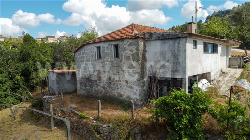 Moradia T2 / Baião, Baião (Santa Leocádia) e Mesquinhata
