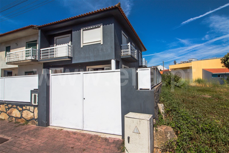 Moradia T2 Barcelos, Arcozelo - 1468098 - 2