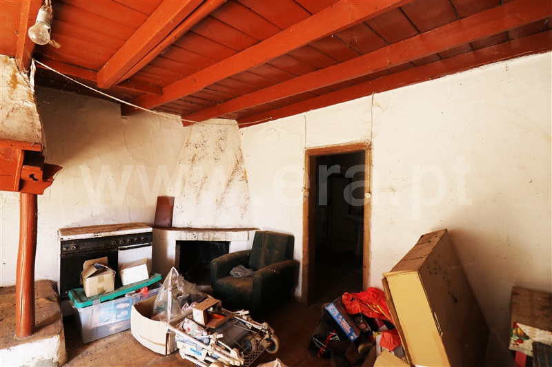Moradia T2 Batalha, São Mamede - 1348004 - 5