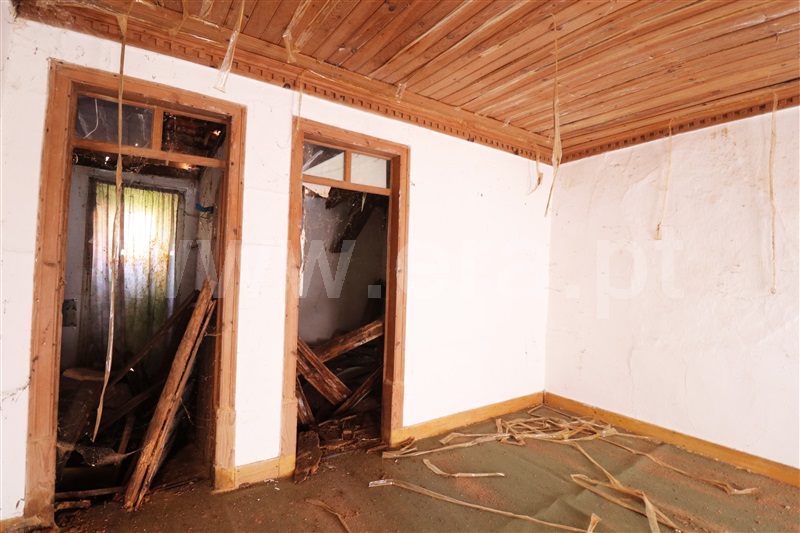 Moradia T2 Batalha, São Mamede - 1348004 - 11