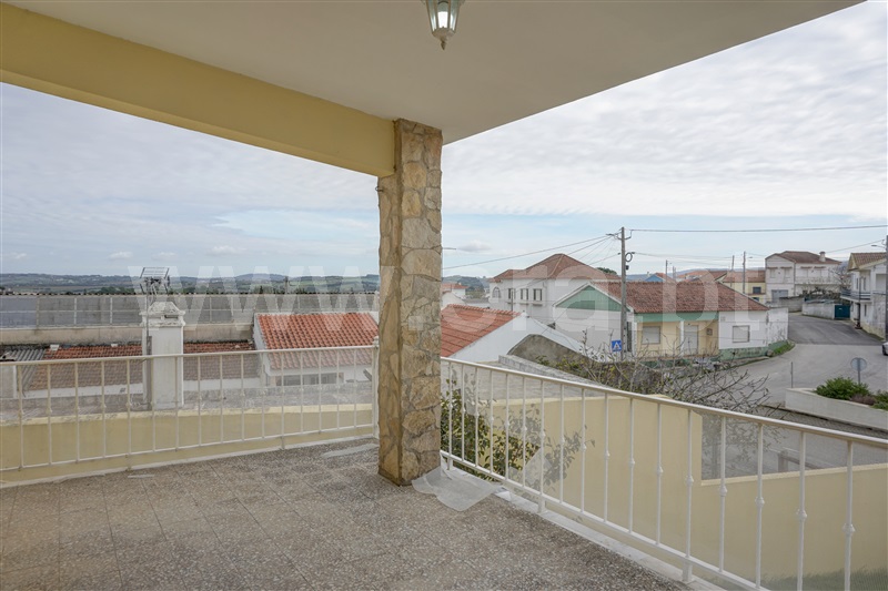 Moradia T2 com Quintal Bombarral, Vale Covo - 1350609 - 5