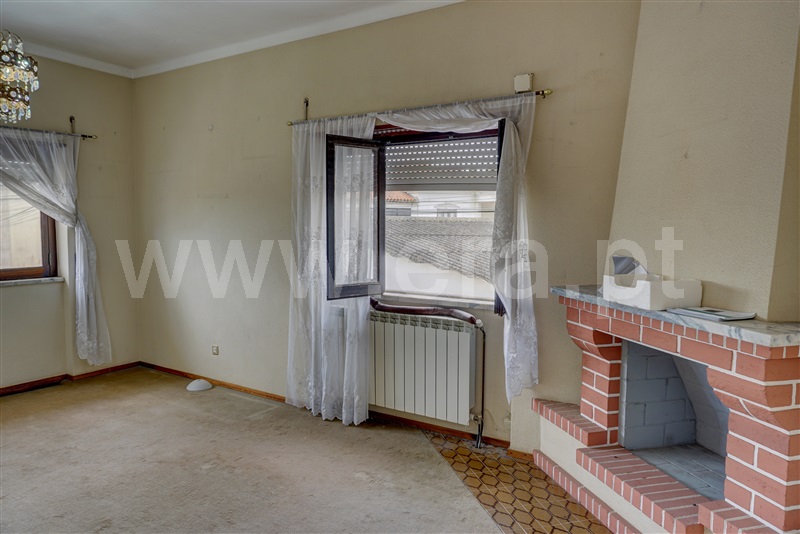 Moradia T2 com Quintal Bombarral, Vale Covo - 1350609 - 7