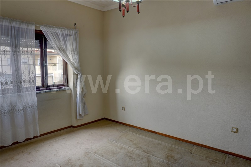 Moradia T2 com Quintal Bombarral, Vale Covo - 1350609 - 10