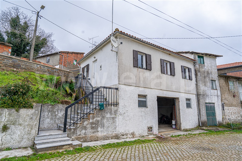 Moradia T2 / Bragança, Parâmio