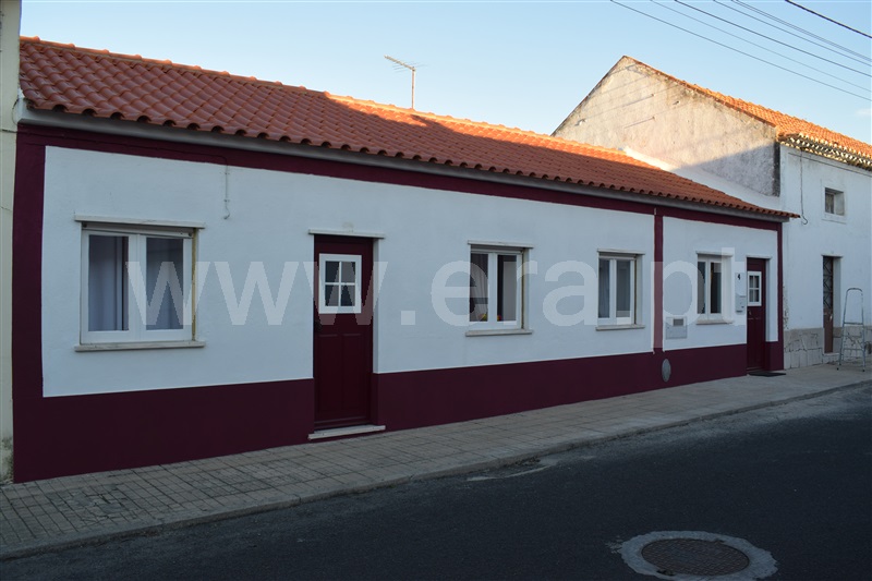 Moradia T2 / Cartaxo, Vila Chã de Ourique