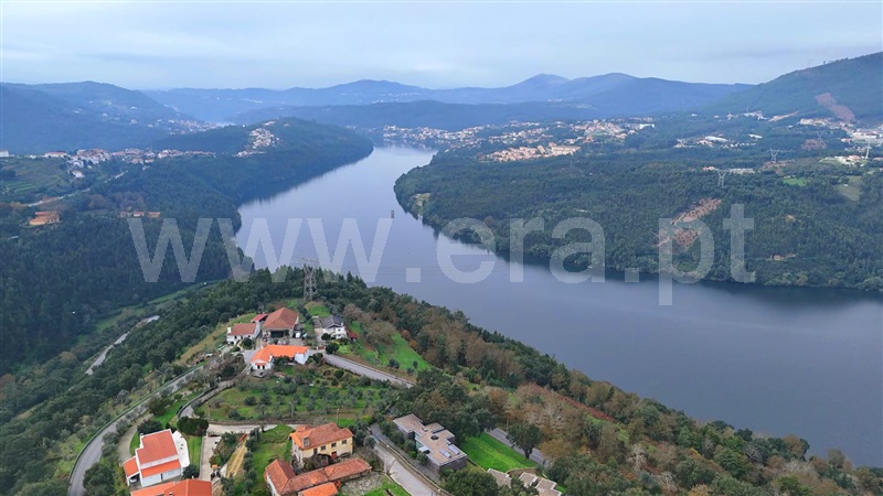 Moradia T2 Castelo de Paiva, Raiva, Pedorido e Paraíso - 1449948 - 9