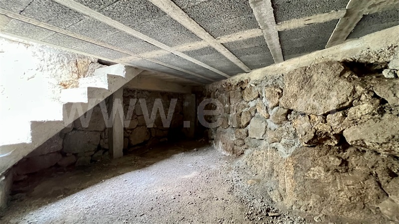 Moradia  Celorico da Beira, Celorico (São Pedro e Santa Maria) e Vila Boa do Mondego - 1503808 - 9