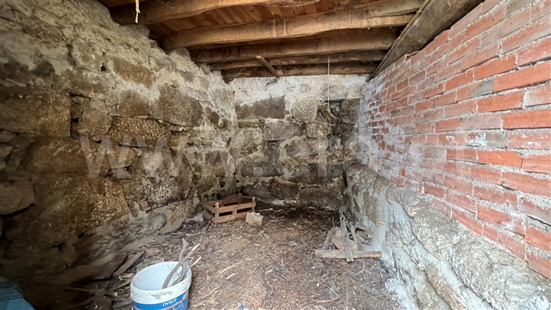Moradia T2 à venda em Vale de Azares, Celorico da Beira — foto 9