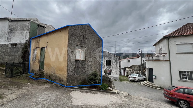 Moradia T2 à venda em Vale de Azares, Celorico da Beira — foto 11