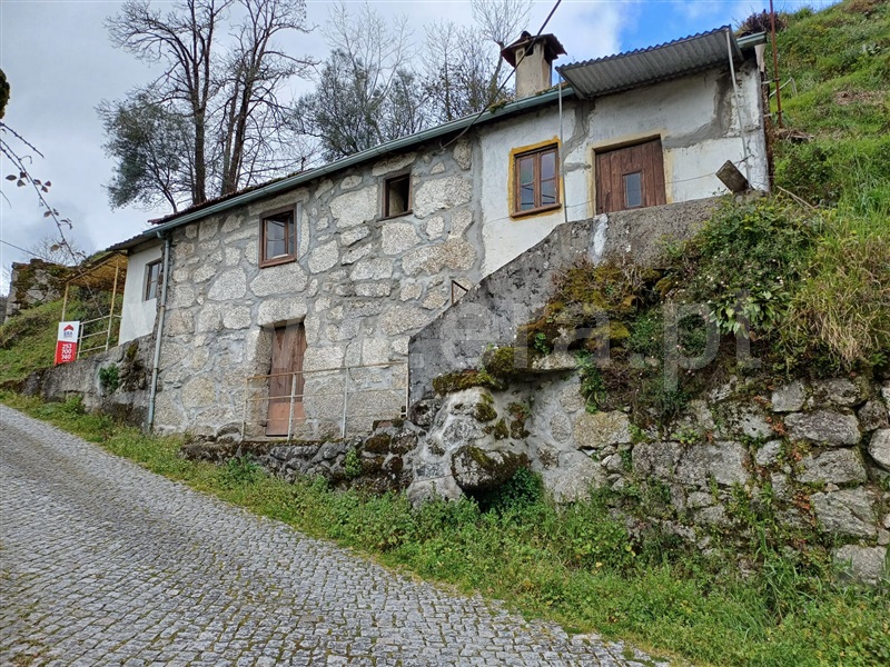 Moradia T2 / Celorico de Basto, Ribas