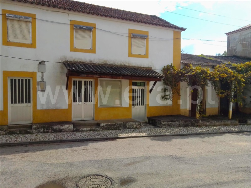 Moradia T2 / Chamusca, Pinheiro Grande