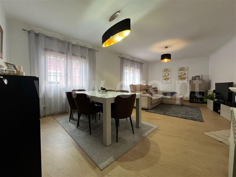 Moradia T2 / Coimbra, Santa Clara e Castelo Viegas