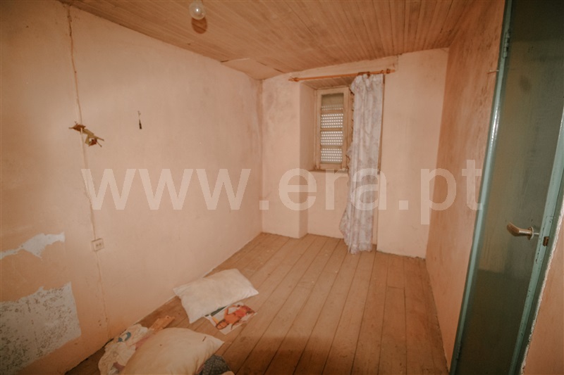Moradia T2 Covilhã, Peso e Vales do Rio - 1339456 - 12
